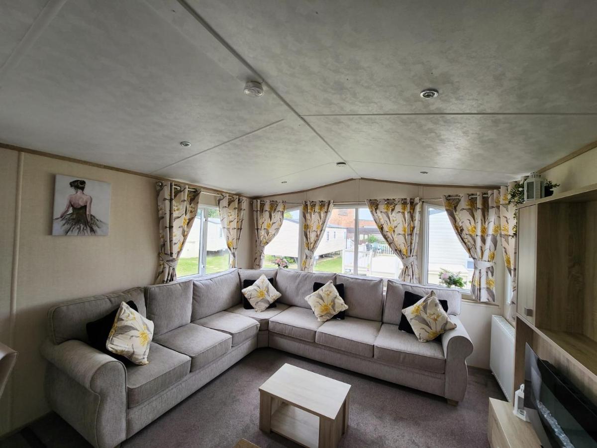 Hotel D & A Short Breaks - St Margarets Bay, Dover à Saint Margaretʼs at Cliffe Extérieur photo