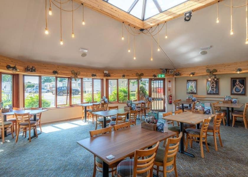 Hotel D & A Short Breaks - St Margarets Bay, Dover à Saint Margaretʼs at Cliffe Extérieur photo